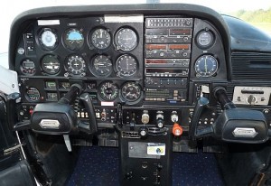 Cessna 177 Cardinal Cockpit Pictures