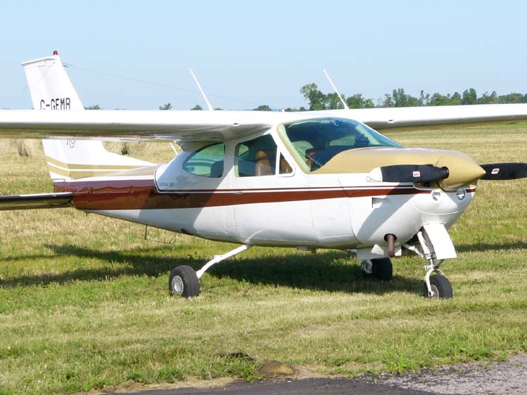 Cessna 177 Cardinal Technical Specs, History, Pictures | Aircrafts and